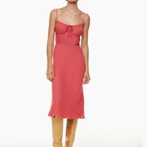 COPY - Aritzia Wilfred Bellow Dress - NEVER WORN
